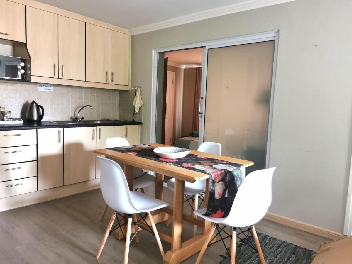 Mulberry Gardens Self Catering Apartman Swakopmund Kültér fotó